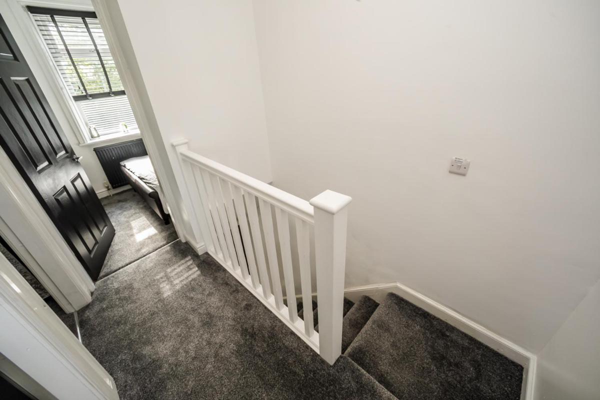 The Cosey Tucked-Away Cottage 2 Or 3 Bedroom Options ハダーズフィールド 部屋 写真